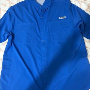 Columbia Men's Vibrant Blue Casual Shirt brand new without tags size L